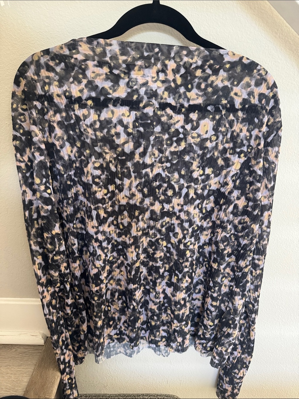 & Other Stories Black and Cream Pleated Long Sleeve blouse